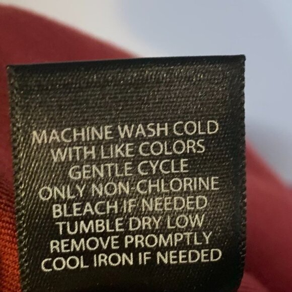 Torrid Women's Velour Ankle Joggers Pants Plus Size 1X 14 16 NEW Red Holidays - Picture 9 of 10